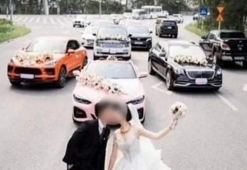 Vụ dừng xe ô tô giữa đường chụp ảnh cưới tại Hải Dương: Khởi tố, bắt tạm giam đối tượng liên quan 